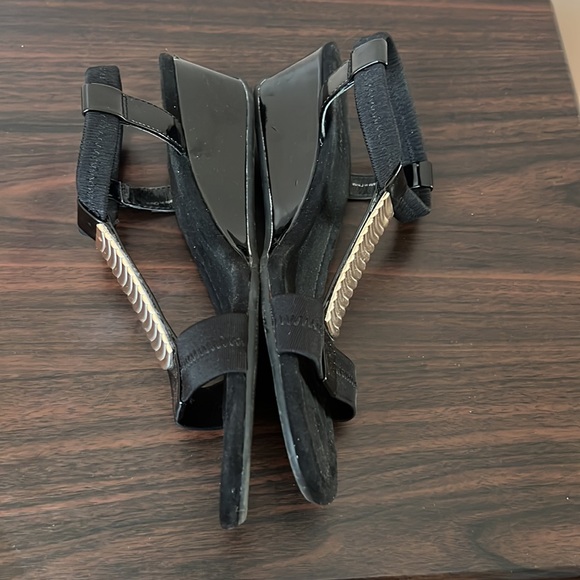 Alfani Minimalist Style Sandals Size 9 - Picture 4 of 11